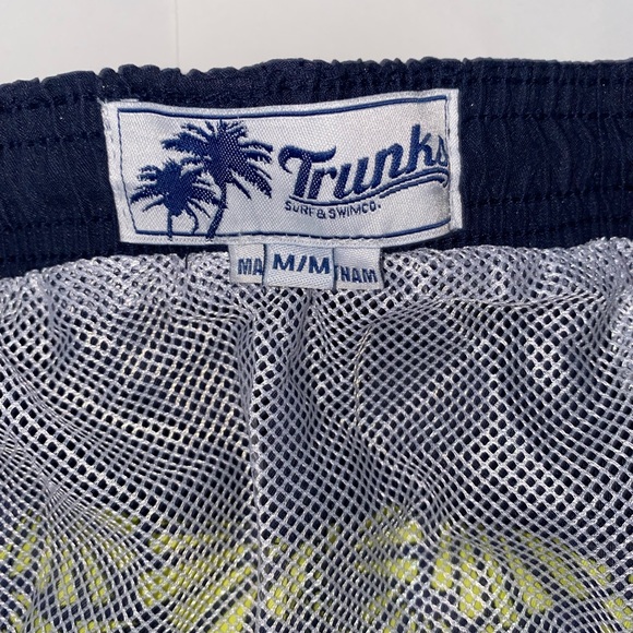New Trunks Men’s Swimwear Medium - Picture 7 of 10